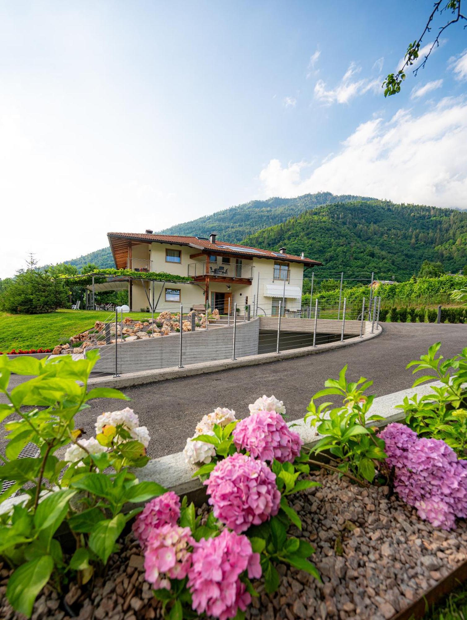 Garni Tuttotondo Hotell Levico Terme Eksteriør bilde