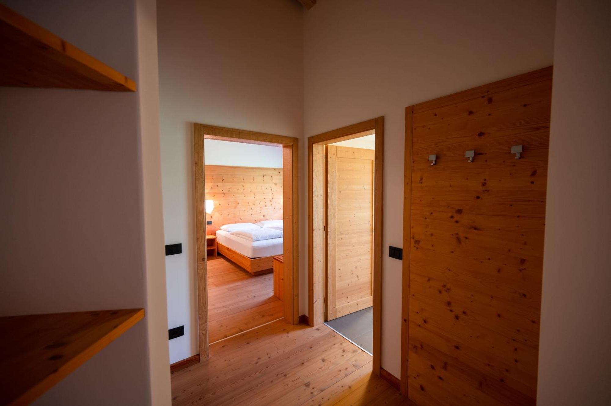 Garni Tuttotondo Hotell Levico Terme Rom bilde